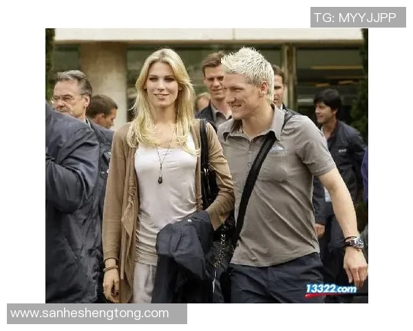 足球明星妻子的生活与挑战:一部关于爱情与荣耀的电影探索